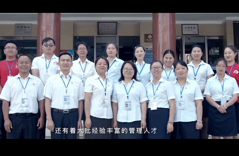 1649321936101440.jpg 124.jpg